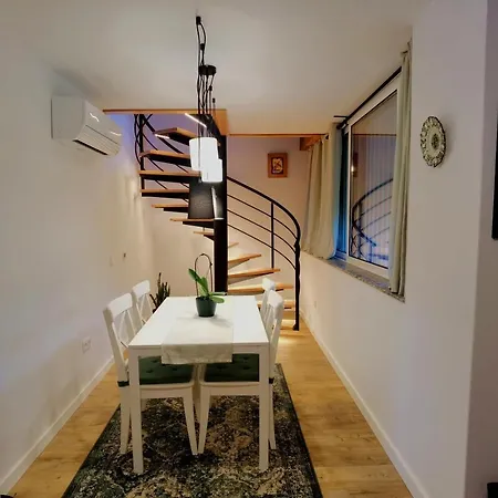 Prázdninový dům Remarkable 1-bed In *