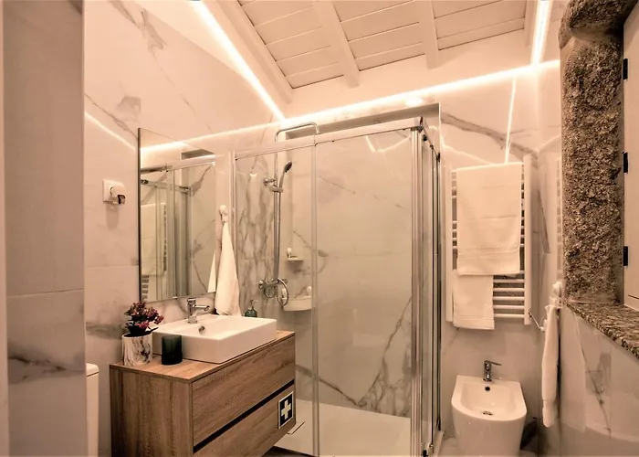 Mill House & Hot Tub Extra 15 Eur Night Booked *